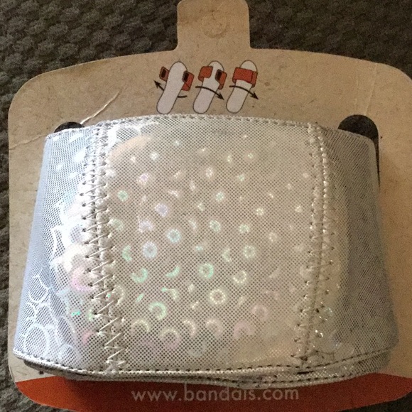 Bandals - Picture 2 of 2